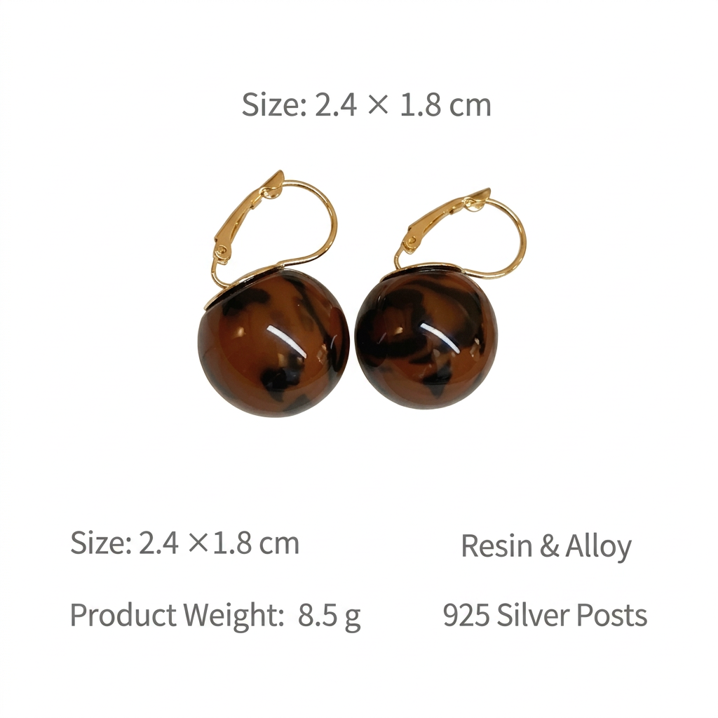 Kolczyki Gold Coffee Black Ball, angielska specyfikacja na białym tle